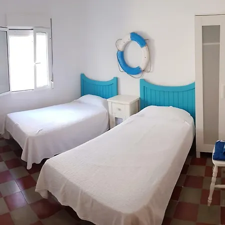 Auténtica Vivienda De Pescadores En Primerísima Línea De Playa Villajoyosa