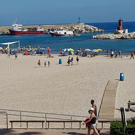 Auténtica Vivienda De Pescadores En Primerísima Línea De Playa Villajoyosa